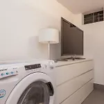 Apartamento Elegant Duplex With Modern Design In *