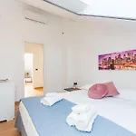 Romantic Navigli Attic Free Garage 255 X 520 Cm Apartamento