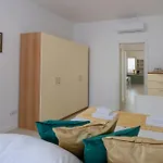 Artstay - San Siro, Near Metro, Carlo Borromeo Апартаменты Милан