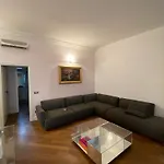 Chandelier - Center Appartement Milan
