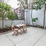 Luxury 2-bedroom Station Apartment Milan