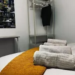 Appartement Premium Duomo Metro1, Comolake Trains11 Milan