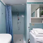 Italian Experience-suite Meda Appartement
