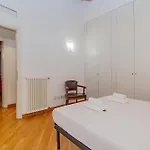 Апартаменты Bnbest Walk In Duomo 4-6 Pax Милан