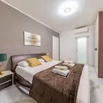Porta Venezia 6 Posti Letto, Ampio Con Wifi Milan