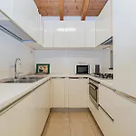 Bnbest Tricolore 6 Pax 140 Sqm Milano