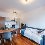 Tolstoj 1, Superior By Smartstay - Via Tortona, M4, Navigli * ميلان