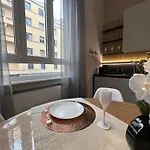Leone 44 Fd Metro Tolstoi * Milano