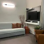 Leone 44 Fd Metro Tolstoi Appartamento *