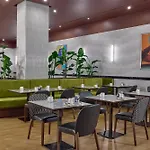 Hilton Отель