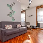 Flat In Duomo Daire *
