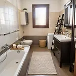 Bicocca, Free Parking, Private Garage, Metro M5 200m, Garden, Kids & Pet Friendly Milan
