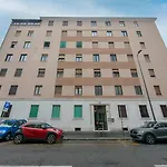 I Host - Sacconi 6 *
