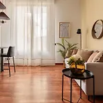 Garibaldi 59 In Brera District By Rentopolis Apartment
