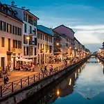 Peaceful Loft In The Heart Of Navigli Milan