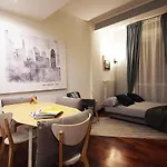 アパート 10 Min - Bright & Modern, Up To 5 Beds ミラノ