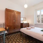 Chic Design 80 Sqm - Sleeps 6 - Metro 2 Min