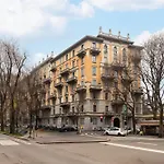 Chic Design 80 Sqm - Sleeps 6 - Metro 2 Min Апартаменты