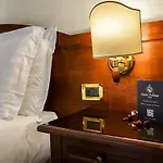 Pavone Hotel