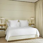 Four Seasons 5*