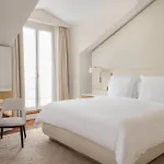 Hotel Four Seasons