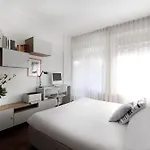 Urban Oasis Arco Della Pace - 2br & 2 Bath Mailand