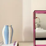 The Boutique - View On Paolo Sarpi Chinatown Design - Brera Area - Center * Milan