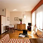 Zara & Domus Lagosta Aparthotel 4*
