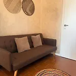 招待所 Bicocca Niguarda A 15min Dal Duomo 4*