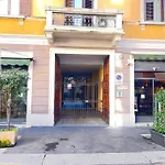 Hébergement de vacances Emme Loft I Orange Moon - Vibrant Modern Luxury Loft