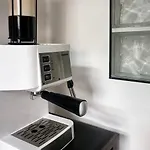 Domusmi Fontanelli 17 * ميلان