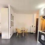 Yr - Nolo * Milano