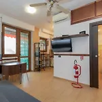 I-host 2br With Balcony Porta Romana Apartamento Milán