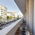 Apartamento Centrale-duomo 10min - Spacious App - Sleeps 4 *