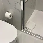 Modern Apt, 25 Min Duomo, Metro 5 Min&wifi Lejlighed Milano