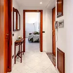 Apartamento Bilocale Elegante E Luminoso In Via Gallura Milão