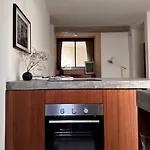Botanical Modernist - Milanese Living Apartamento Milão