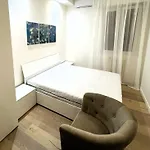 Modern Apt, 25 Min Duomo, Metro 5 Min&wifi Lejlighed Milano