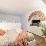 Buonarroti Loft - 10min From Duomo * מילאנו
