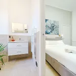 Eva's Cozy - Metro Istria & Wi-fi شقة *