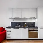 Apartman Stayeasy Watt6 - Stylish 1-bedroom Trendy Area *