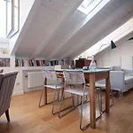 Charming Loft On The Navigli *