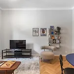 Apartamento Rosenhome 2 - Vercelli - San Siro - Ippodromo - De Angeli Milão