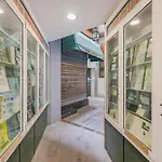 Апартаменты Bnbest Walk In Duomo 4-6 Pax