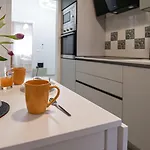 شقة Italianway Comfort - Gomes 5 *
