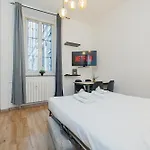 Palazzi - Silenzioso In Porta Venezia Apartamento