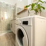 Large Modern With Wifi And Ac Lejlighed *