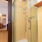 I-host 2br With Balcony Porta Romana *