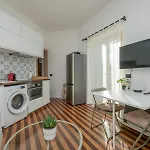 Apartamento Charming With Private Terrace Darsena Area