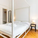 Duomo 15 Min Walk - Historic Center, 4 Bedrooms And 2 Terrace
